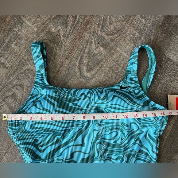Nike Swirl One-piece Swimsuit-Size Large - Picture 7 of 7